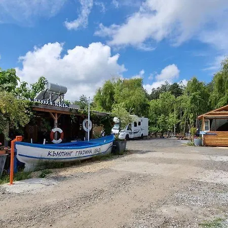 Kemp Hakuna Matata, еко, плаж градина